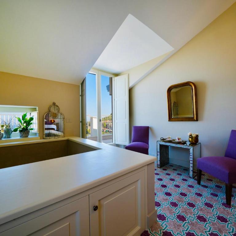 Villa Gialisa - Suite with Hot Tub - 11