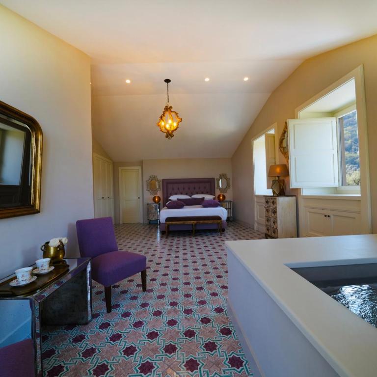Villa Gialisa - Suite with Hot Tub - 8