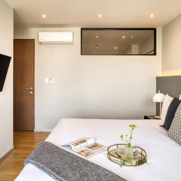 ULIV Mexico City - Superior Apartment with Balcony - 7