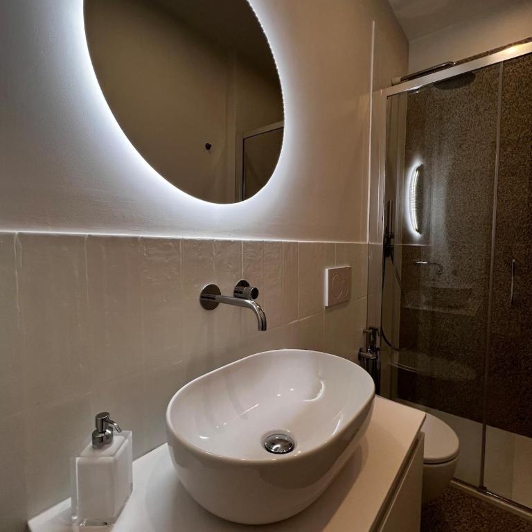 Carlo Alberto Suite - Appartamento con 2 Camere da Letto - 11