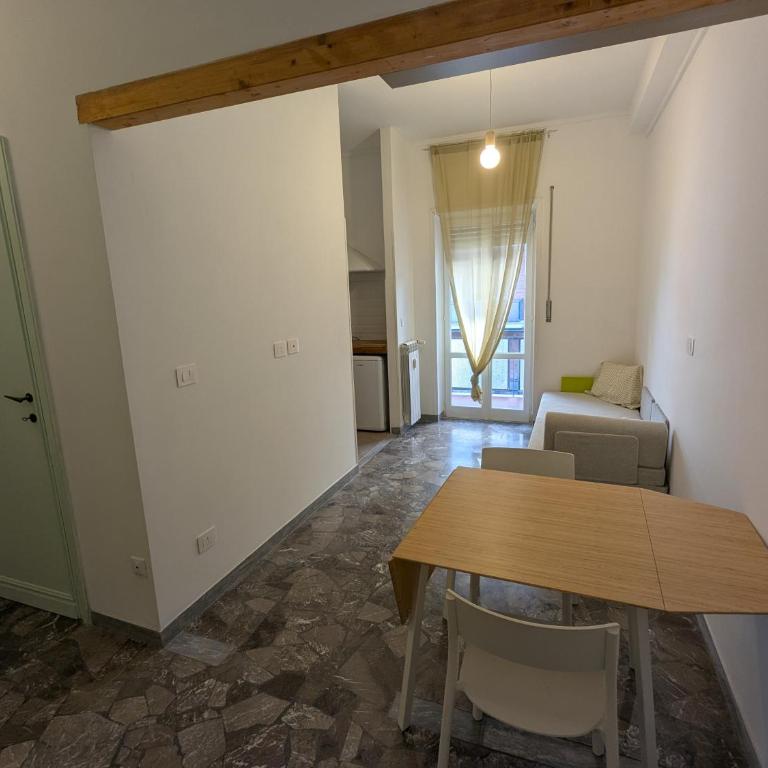 Isolina 63 - Appartamento con 1 Camera da Letto e Balcone - 4