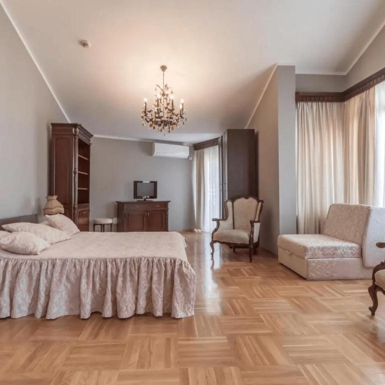 Villa Favorite - Penthaus Apartman - 2