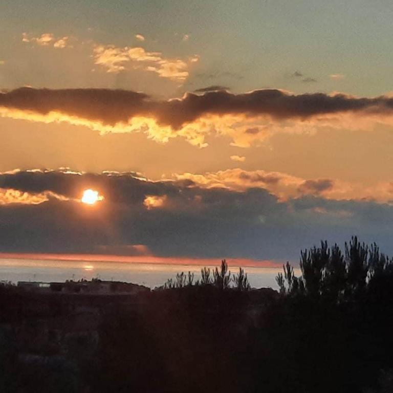 Sogno Mediterraneo - Appartamento con 2 Camere da Letto - 2
