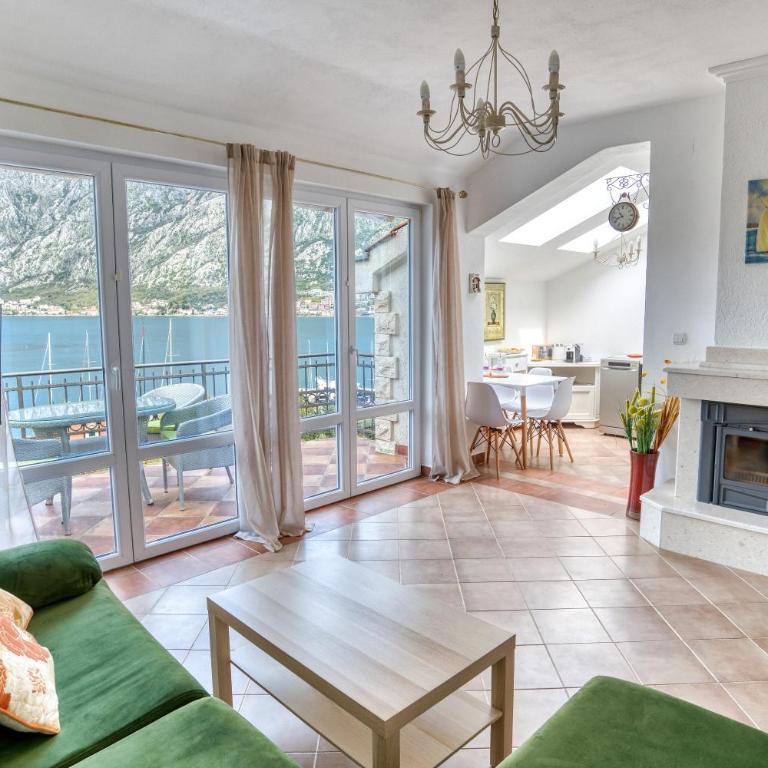 Beautiful Apt Anna with Sea View by MN Property - Apartman sa 2 Spavaće Sobe - 3