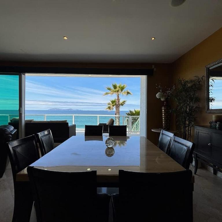 Oceanfront Villa 4BR 4 BA Real Mediterraneo - Villa - 34