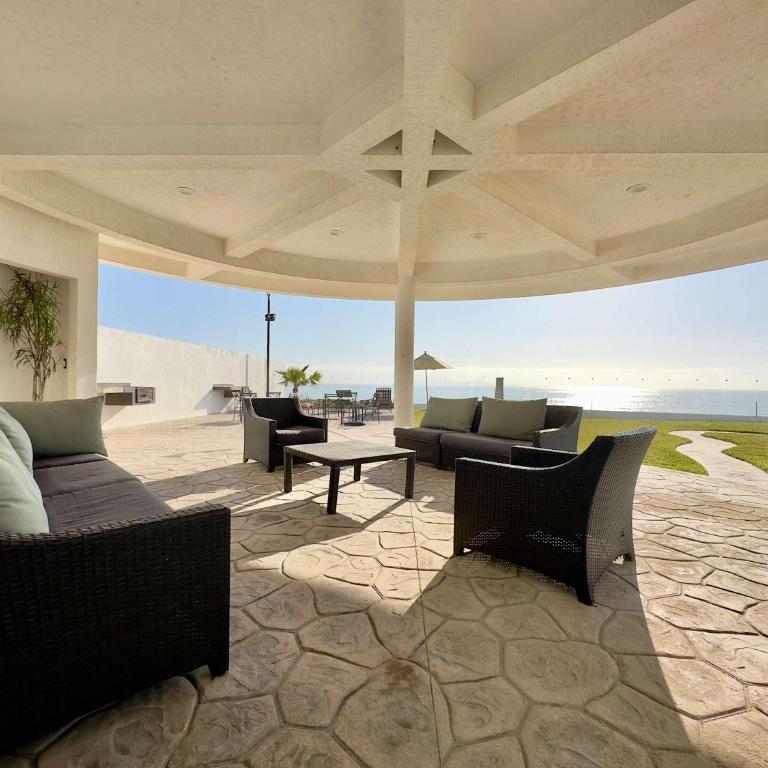 Oceanfront Villa 4BR 4 BA Real Mediterraneo - Villa - 40