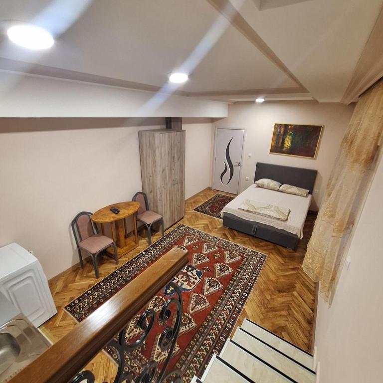 Dream 8 - One-Bedroom Apartment - 3