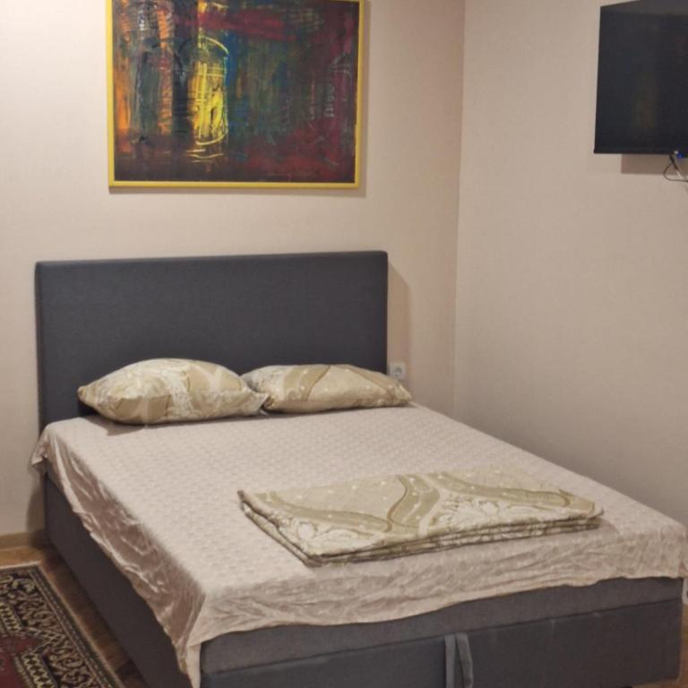 Dream 8 - One-Bedroom Apartment - 14