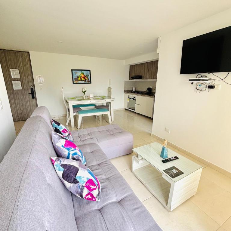 Apartamento en Ibagué - parque deportivo, patinodromo - Apartamento de 3 dormitorios - 13