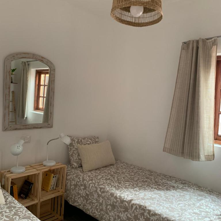 New Seaviews Apartment Puerto Mogán - Two-Bedroom Apartment - 13