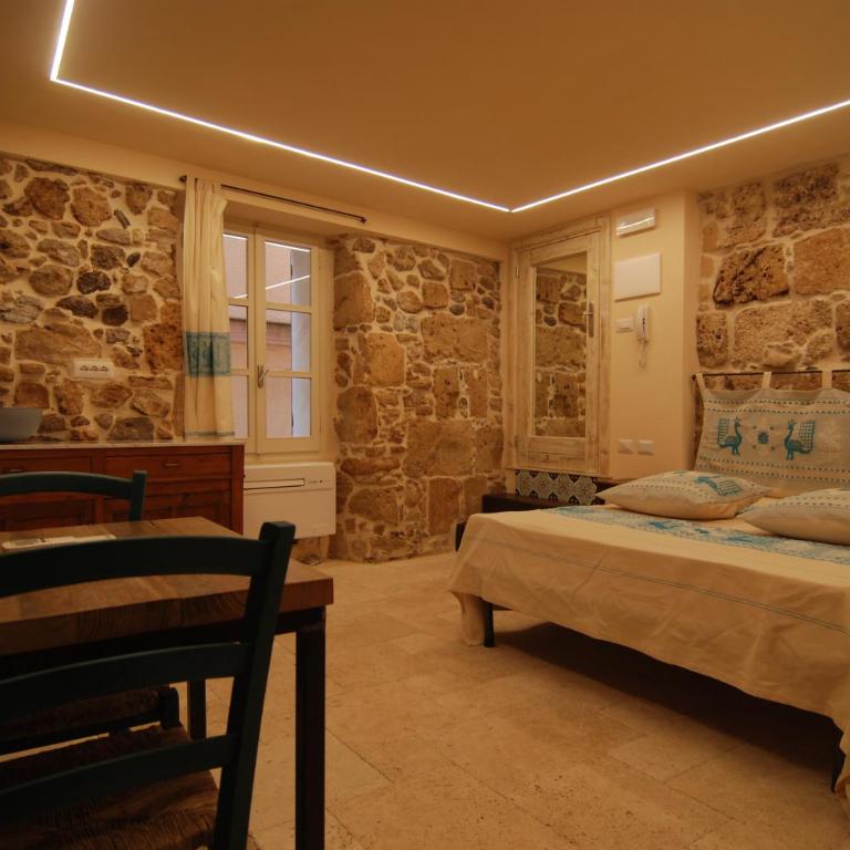 Suite Principe Umberto: Alghero Centralissima - Studio Apartment - 1