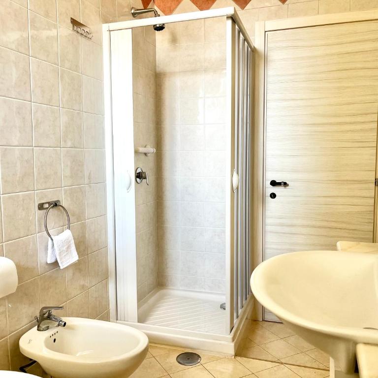 Casa di Nonna Nunzia - Piazza Carlo III - Casa con 1 Camera da Letto - 7