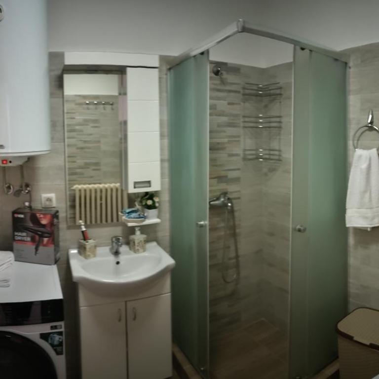 Aleksandar Residence - One-Bedroom Apartment - 21