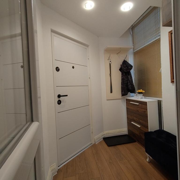 Aleksandar Residence - One-Bedroom Apartment - 10