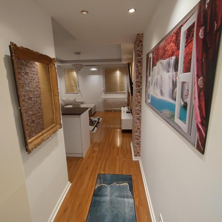 Aleksandar Residence - One-Bedroom Apartment - 11