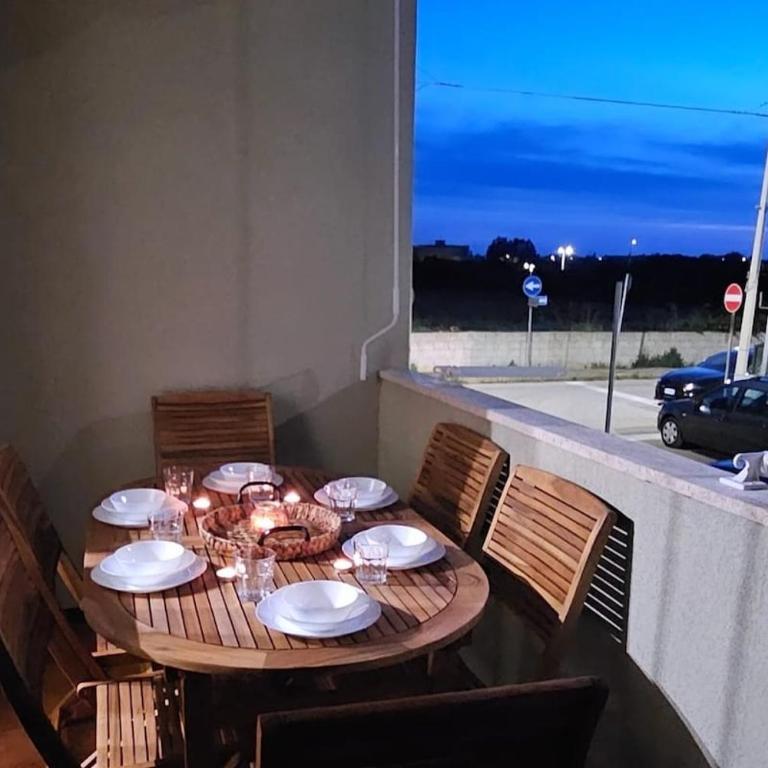Liam House - Appartamento con 2 Camere da Letto e Balcone - 1