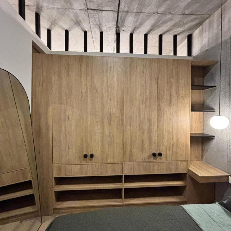 Stylish Private Room City Views & Prime Location - One-Bedroom Apartment - 12
