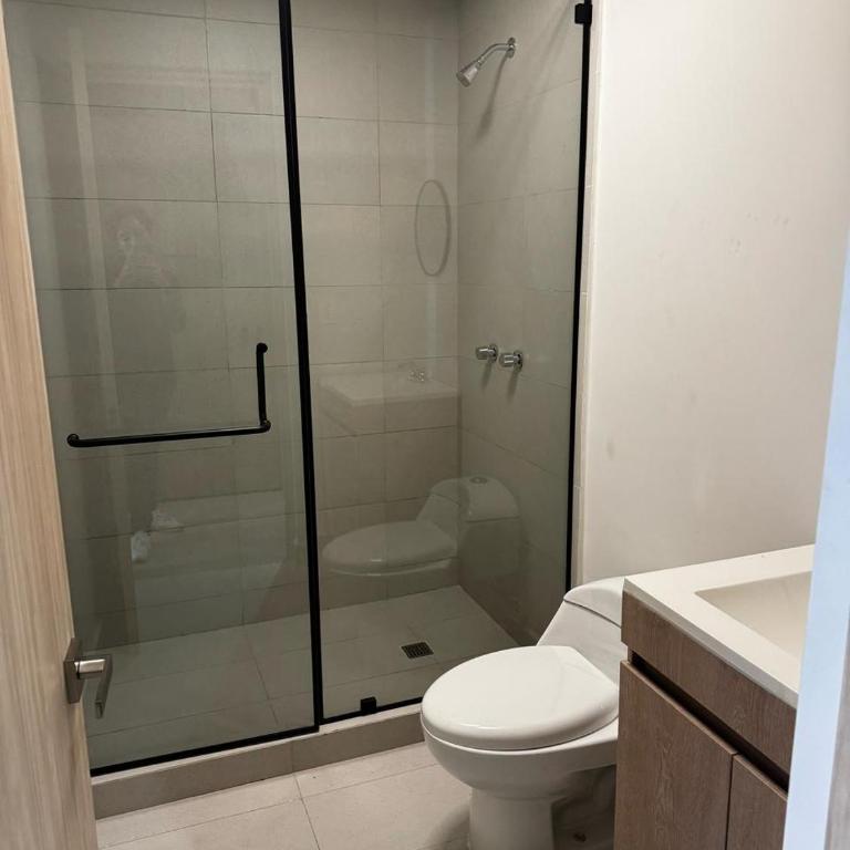Stylish Private Room City Views & Prime Location - One-Bedroom Apartment - 27