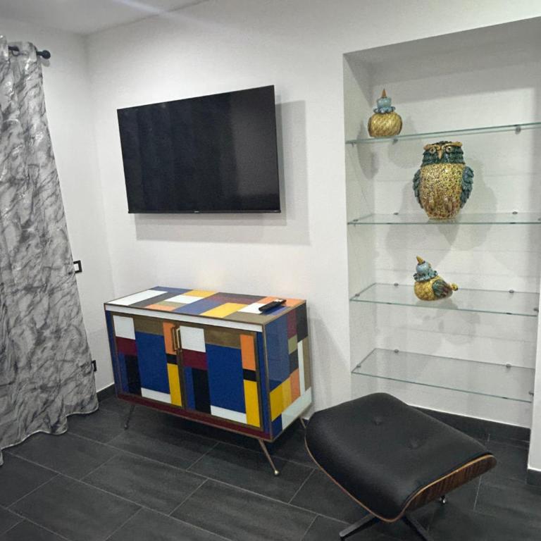 Maisondedesign - Two-Bedroom House - 11