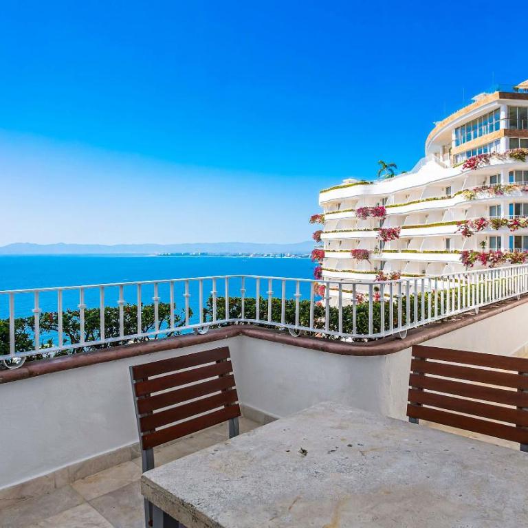 Grand Miramar Residences by HOLT - 3BR - Apartamento - 2