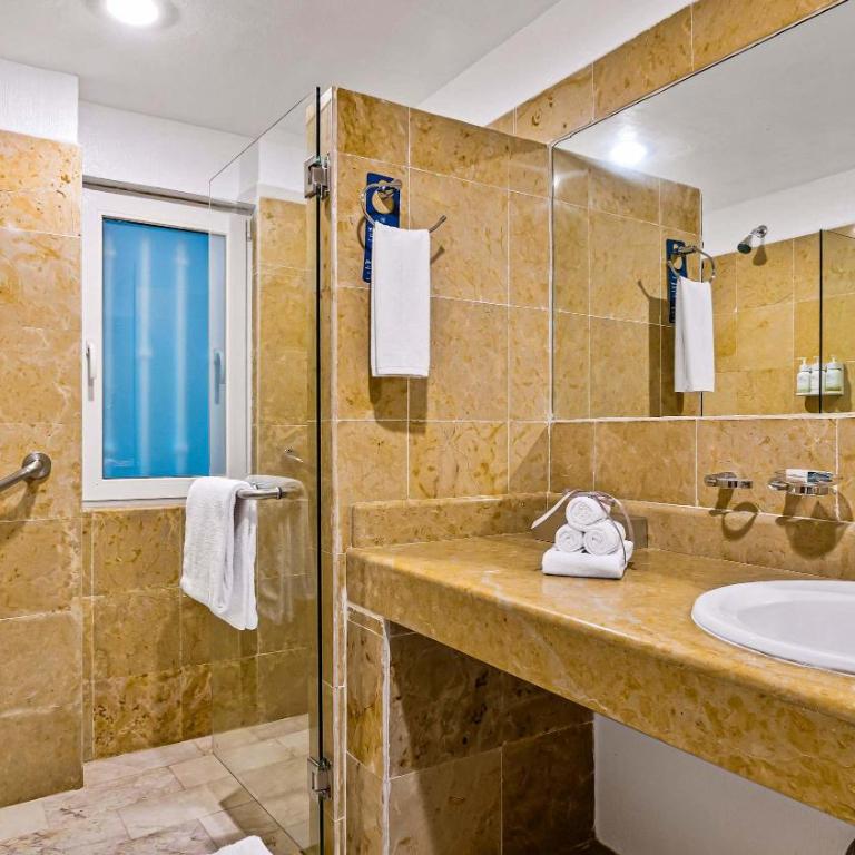 Grand Miramar Residences by HOLT - 3BR - Apartamento - 57