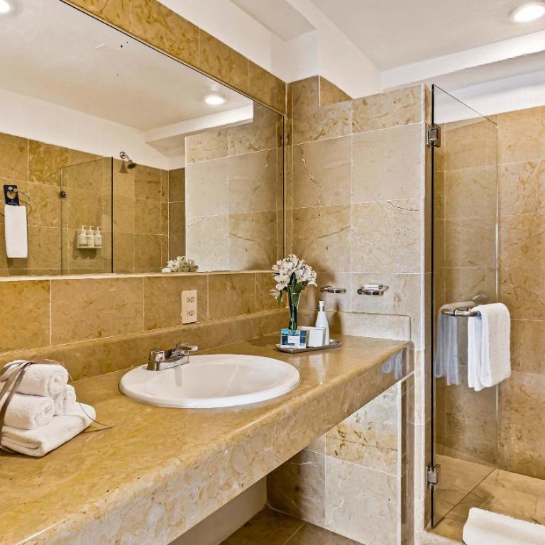 Grand Miramar Residences by HOLT - 3BR - Apartamento - 67