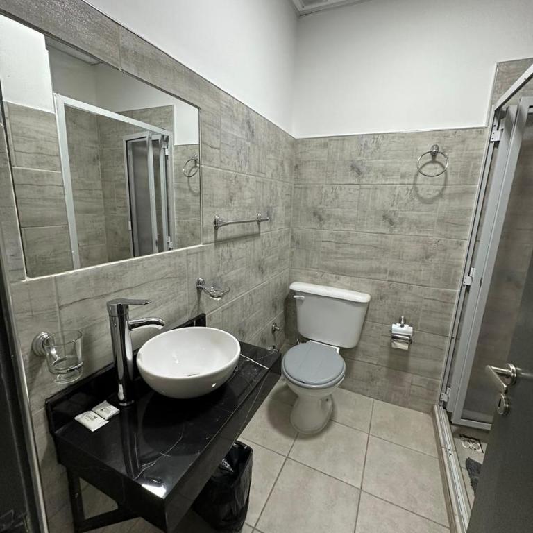 alojamiento bella vista - Habitación Cuádruple Superior - 1