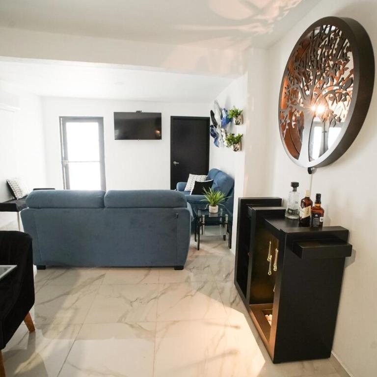 Casa Carolina Remodeled Home - Three-Bedroom House - 3