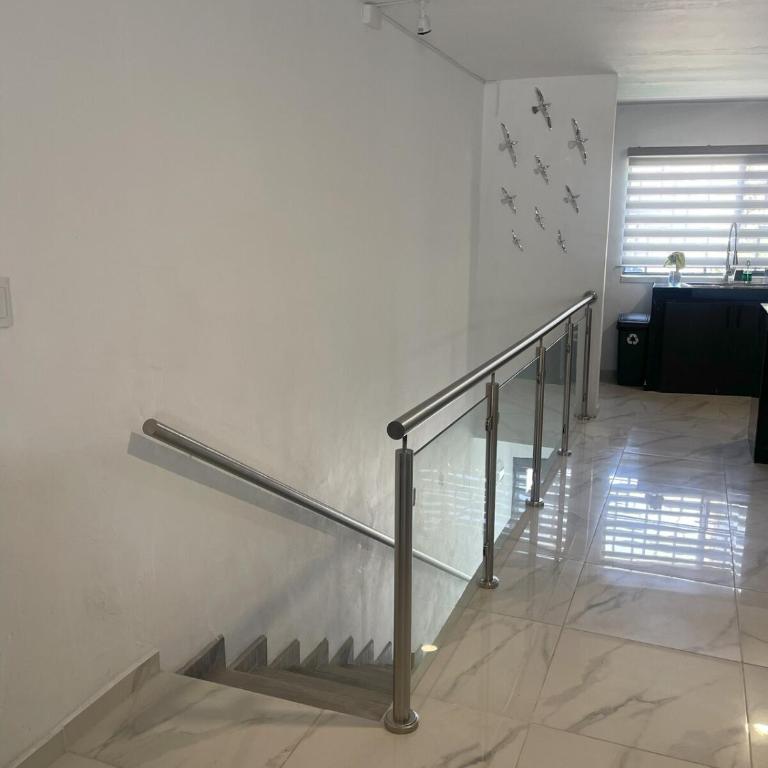 Casa Carolina Remodeled Home - Three-Bedroom House - 6