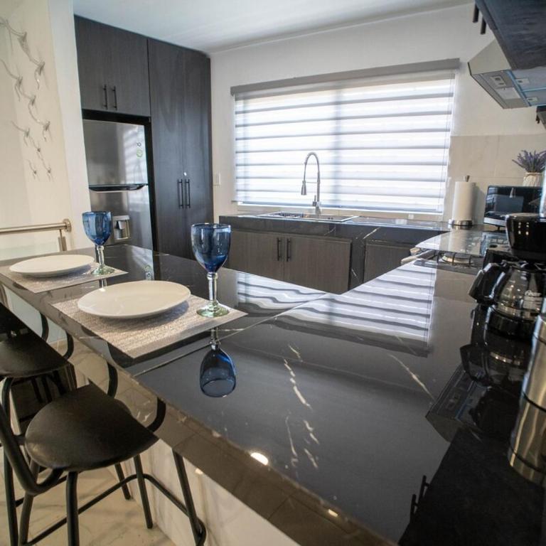 Casa Carolina Remodeled Home - Three-Bedroom House - 9