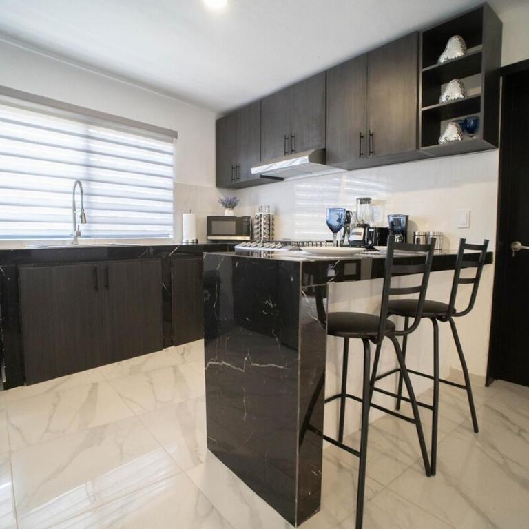 Casa Carolina Remodeled Home - Three-Bedroom House - 7
