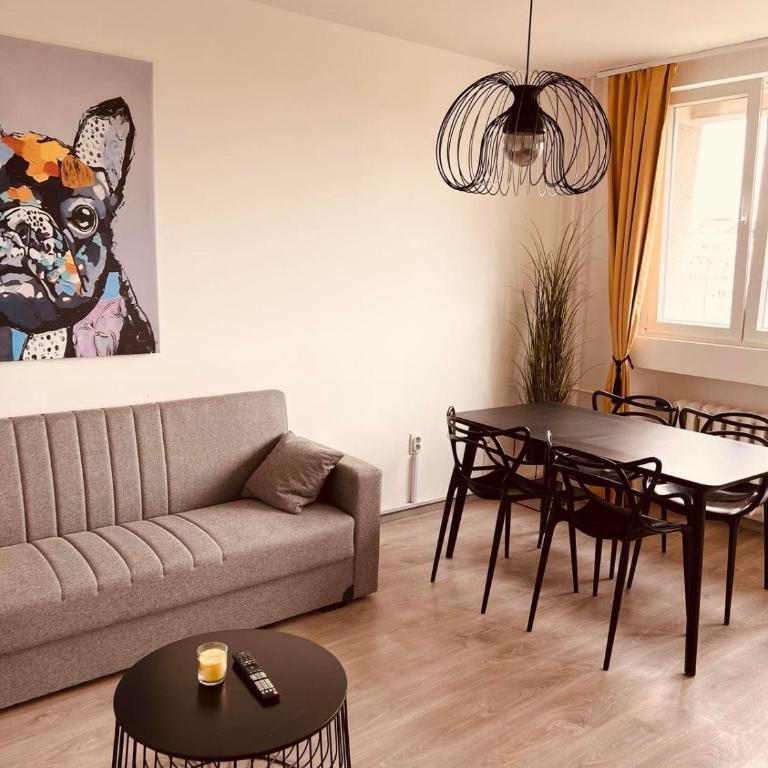 Your cozy place! - One-Bedroom Apartment - 2