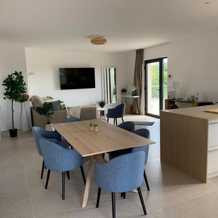Superbe Villa - 3 appartements distinct - 20 couchages - Maison de Vacances - 14