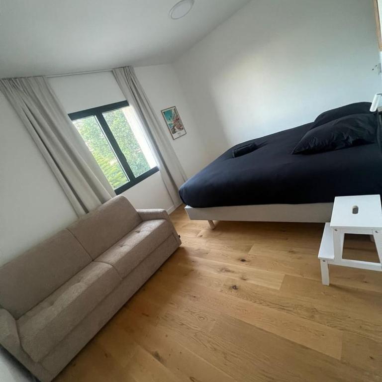 Superbe Villa - 3 appartements distinct - 20 couchages - Maison de Vacances - 30