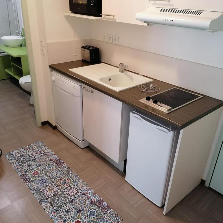 Appartement T2 climatisé Piscine - One-Bedroom Apartment - 9