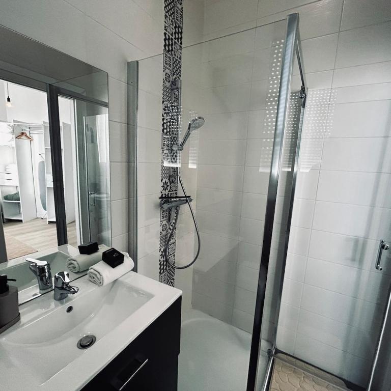 Payen studio hyper centre résidence de standing - Apartment - 7