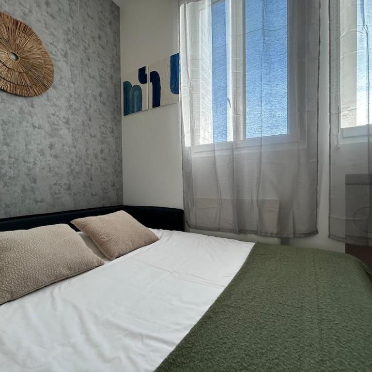 Payen studio hyper centre résidence de standing - Apartment - 29