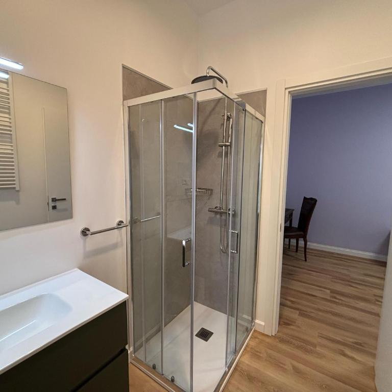 Le Vele Rooms - Camera Matrimoniale con Bagno Privato - 6
