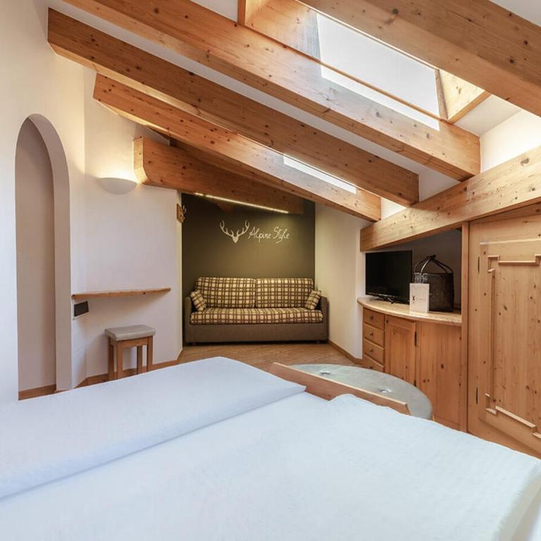 Hotel Madonnina Resort And Wellness - Camera Quadrupla Classic - 2