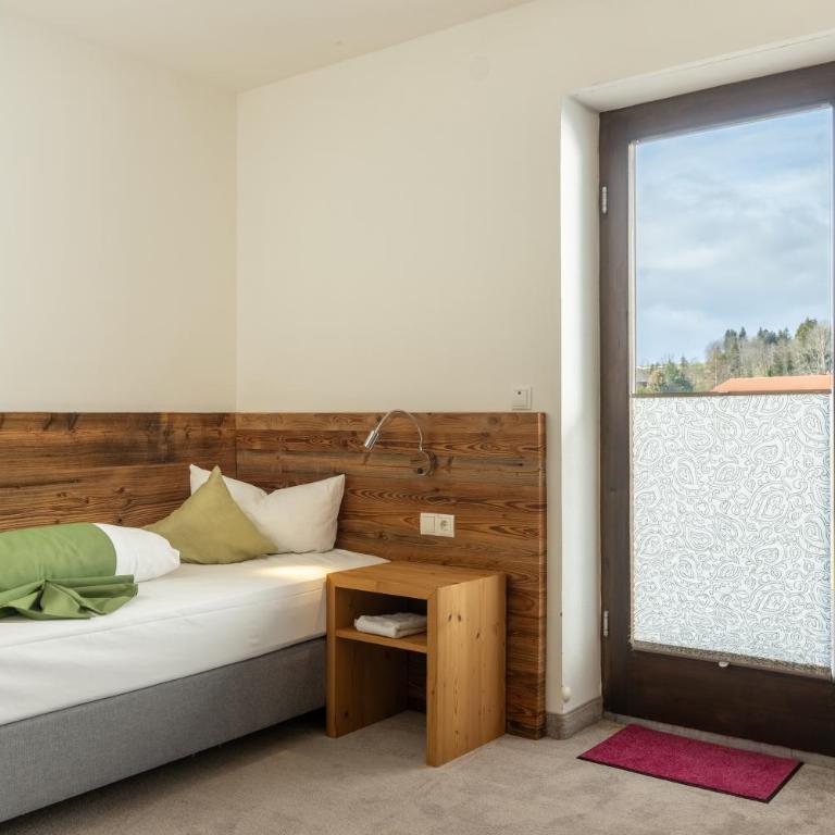 Landhotel Gockelwirt - Deluxe Suite - 1
