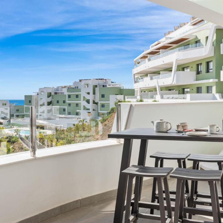 VIVI Homes - Bonita del Sol Beach, Pool, Garden, GYM & SPA - Penthouse Apartment - 8