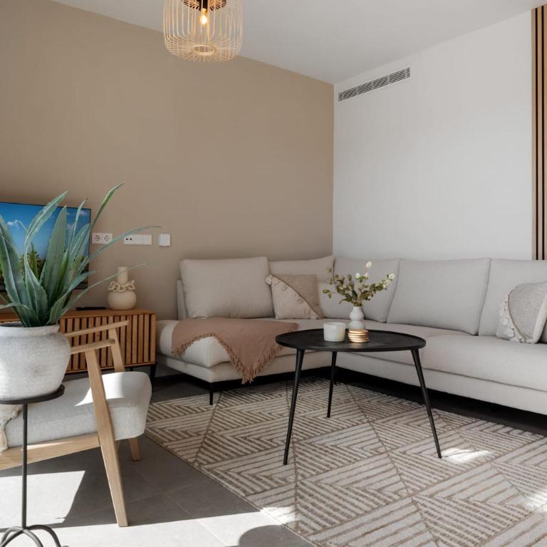 VIVI Homes - Bonita del Sol Beach, Pool, Garden, GYM & SPA - Penthouse Apartment - 10