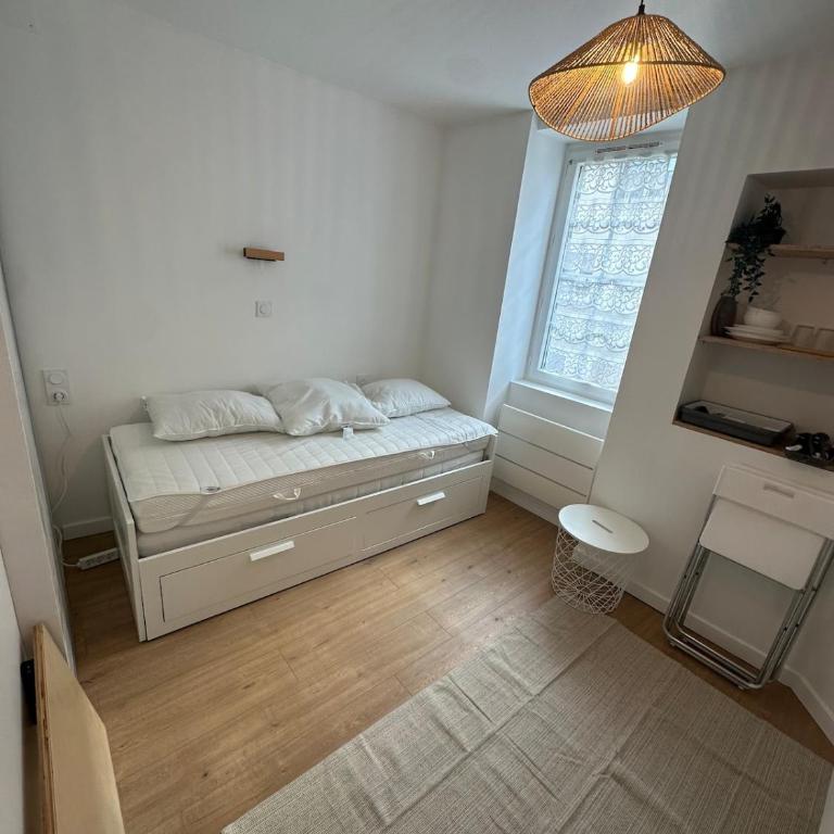 Studio refait à neuf, lumineux - 131 - Appartamento con 1 Camera da Letto - 2