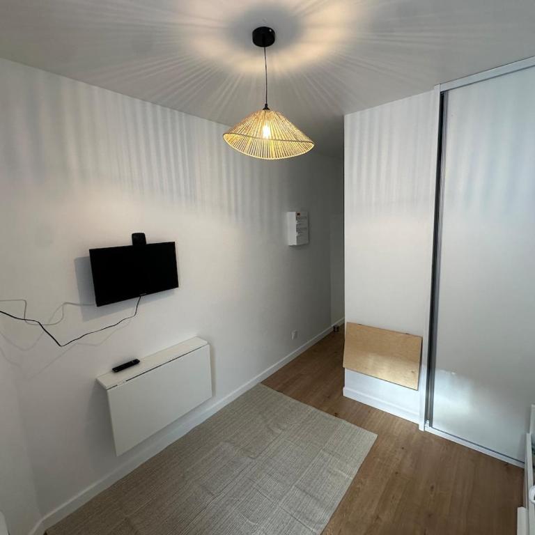 Studio refait à neuf, lumineux - 131 - Appartamento con 1 Camera da Letto - 9