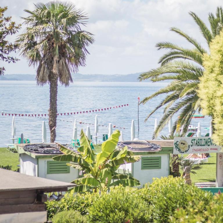 Riva Verde - Appartamento con 2 Camere da Letto - 3