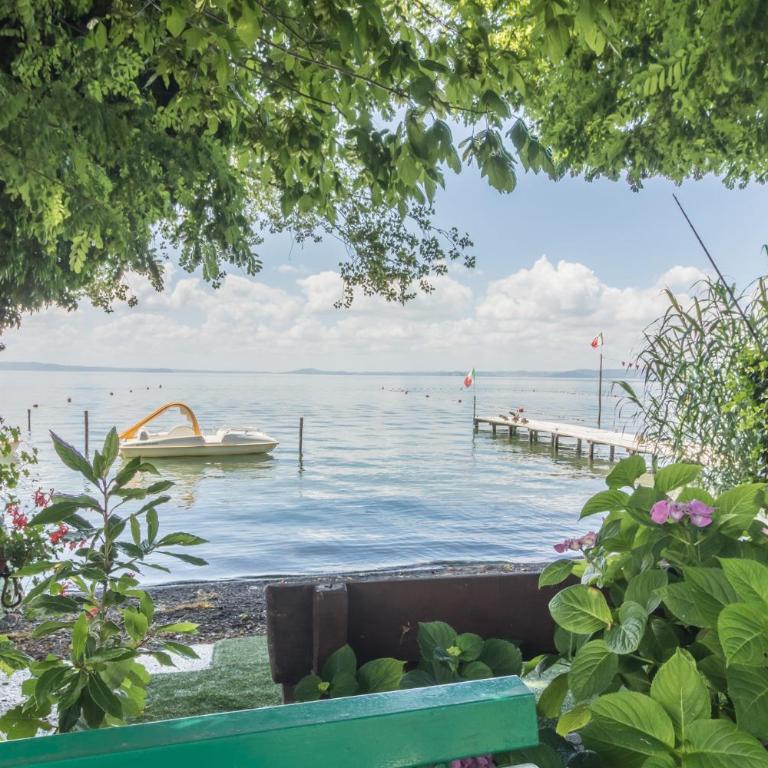 Riva Verde - Appartamento con 2 Camere da Letto - 8