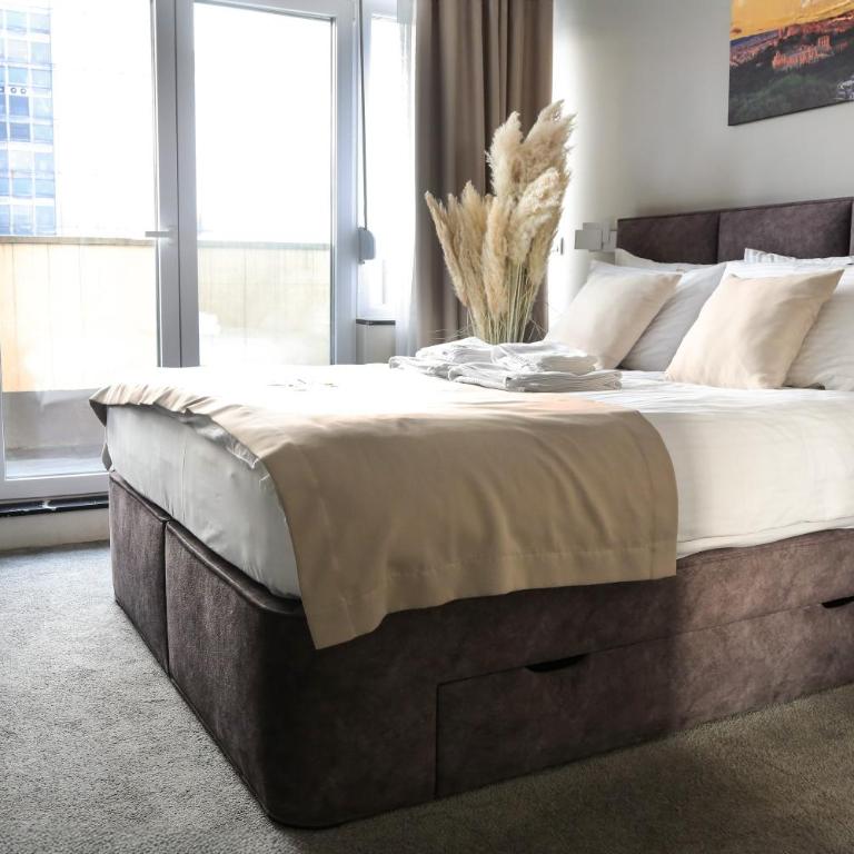 Templum apartments - Slavija square - Deluks Dvokrevetna Soba sa Bračnim Krevetom i Tušem - 11