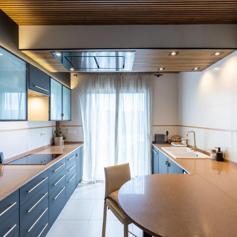 Villa Sienna - Four-Bedroom House - 17