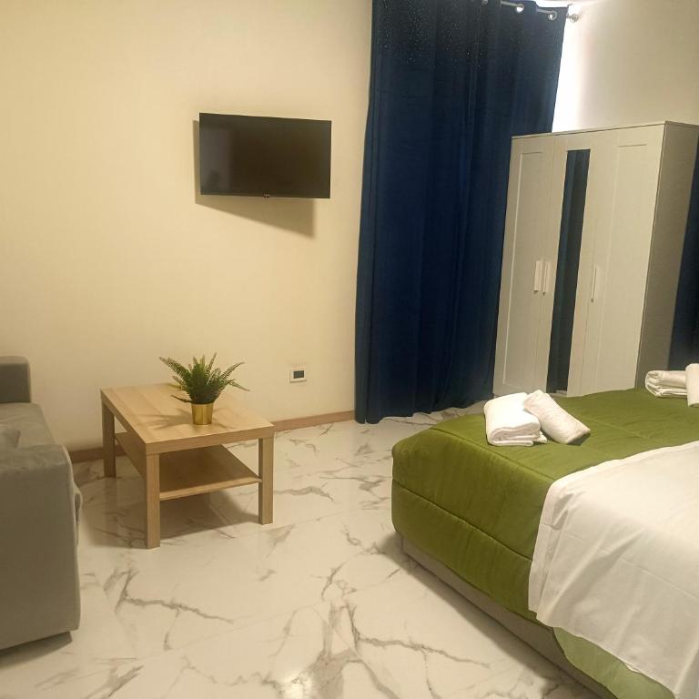 TMS Rooms - Camera Matrimoniale con Bagno Privato - 2