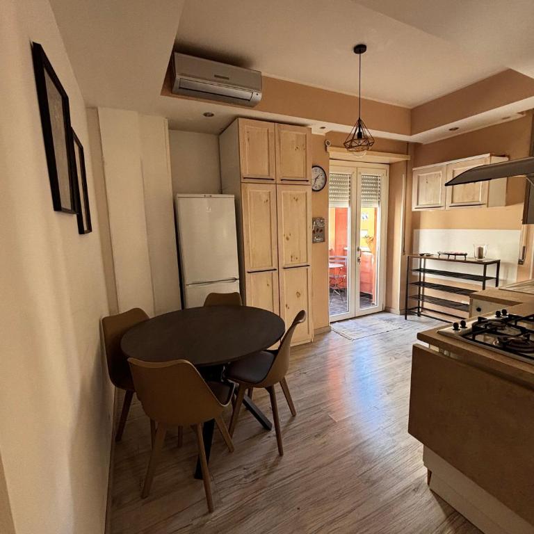 Cominio 56 Apartment near Metro A - Appartamento con 2 Camere da Letto - 12